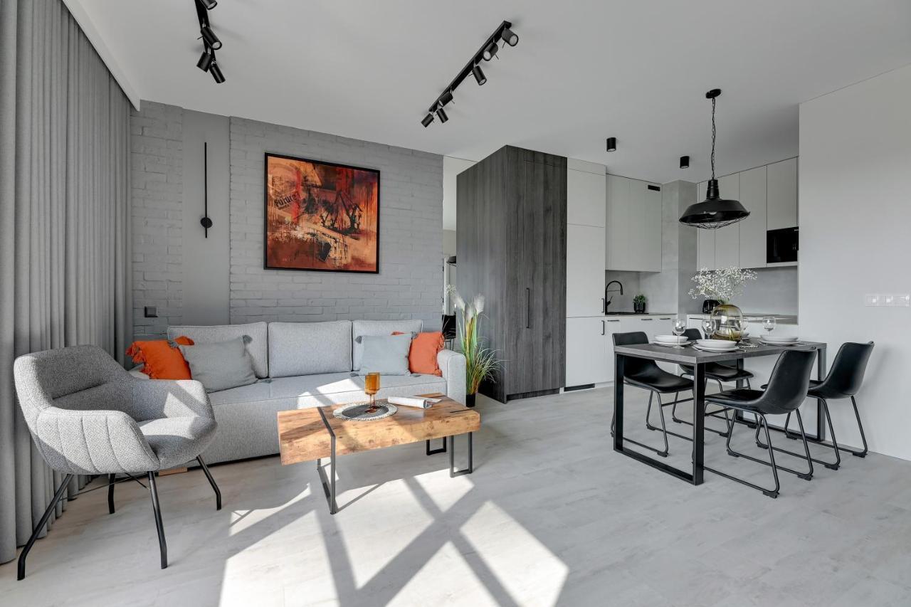 Flatbook - City Center Apartments Doki Living Gdańsk Zewnętrze zdjęcie